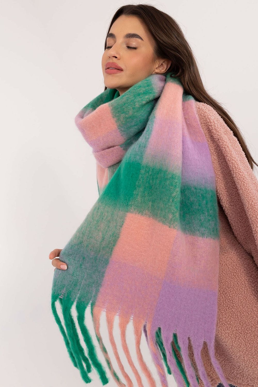 Women Check Pattern Scarf Polyester Tassels - ShalayeFashion