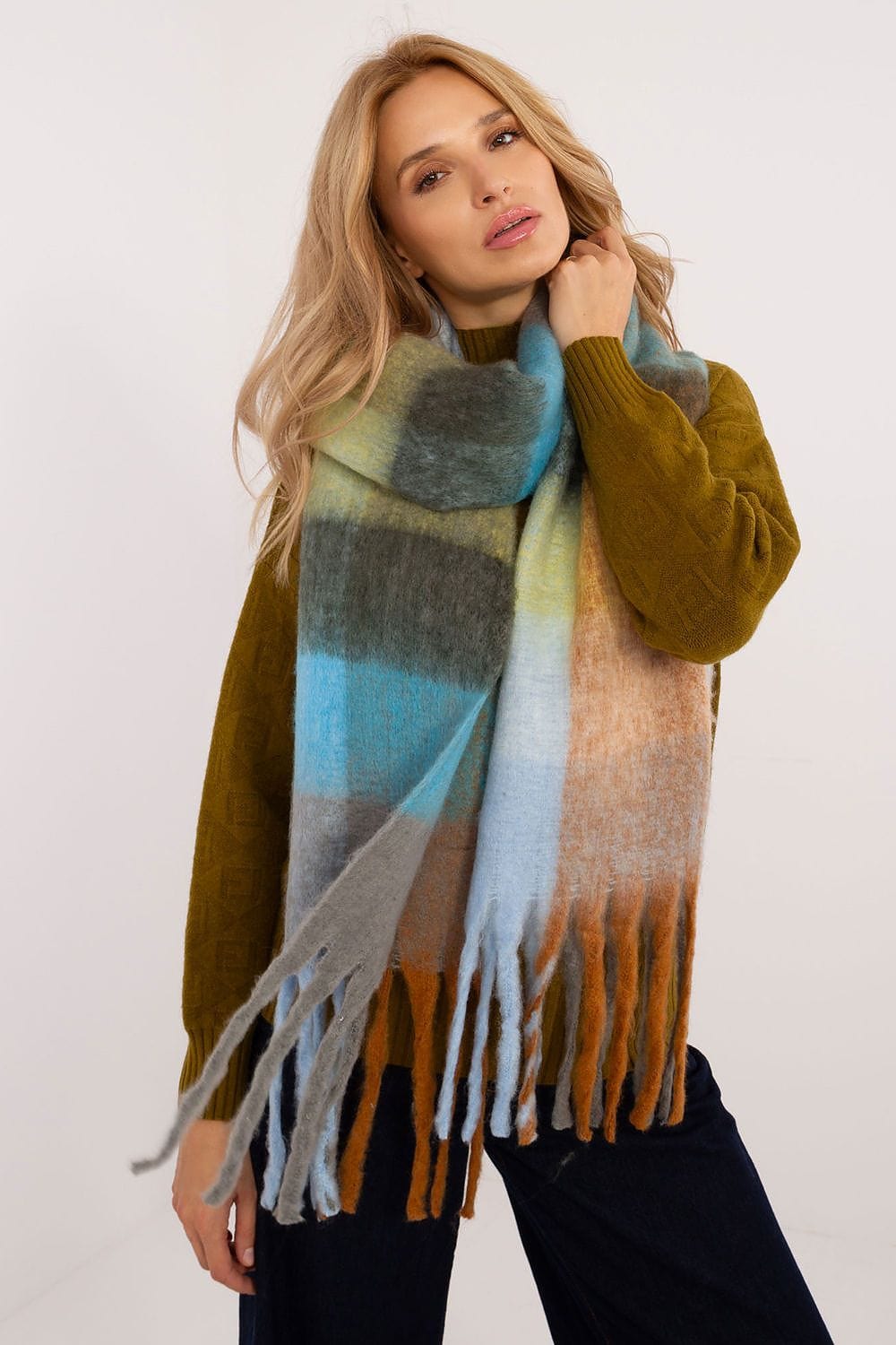 Women Check Pattern Scarf Polyester Tassels - ShalayeFashion