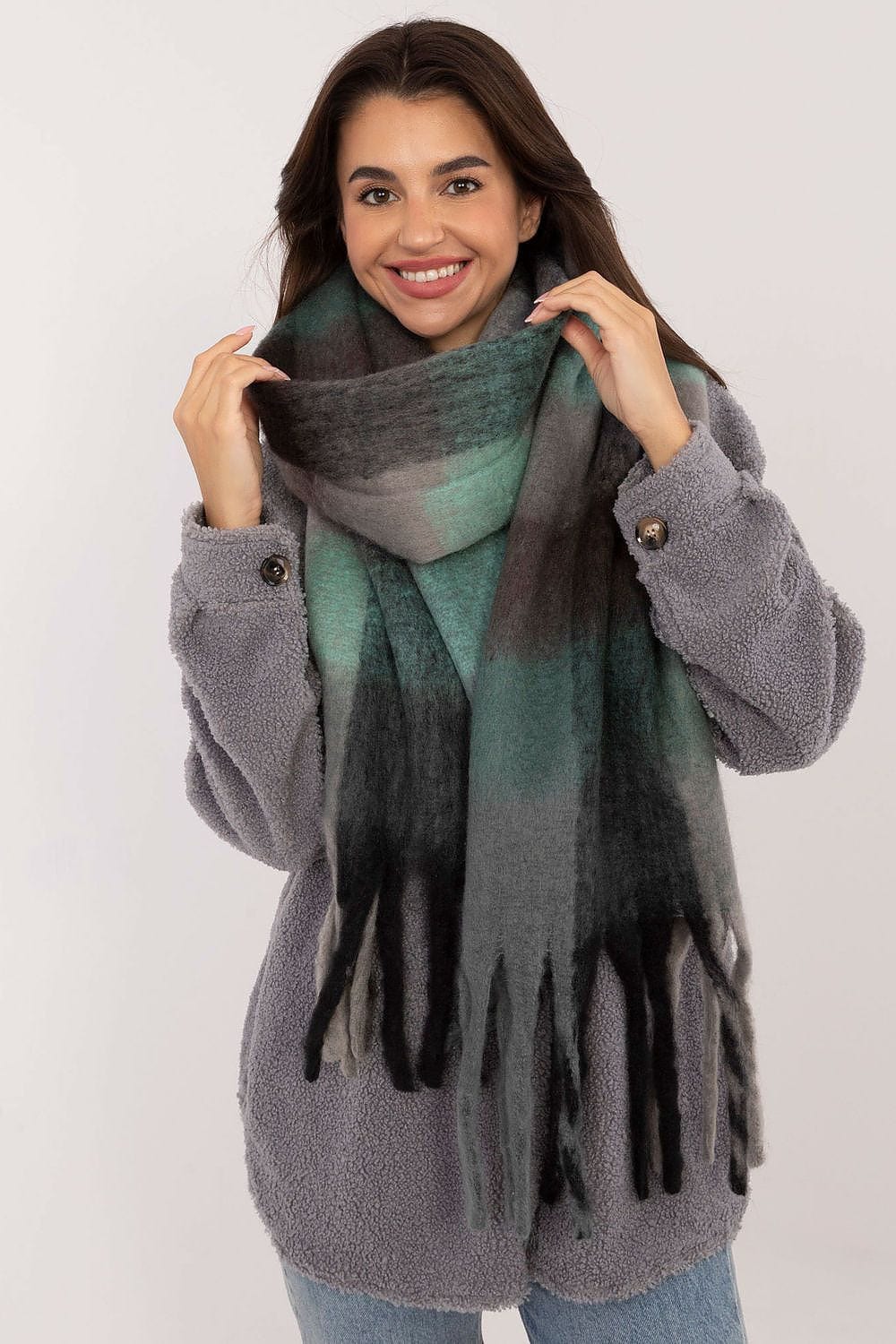 Women Check Pattern Scarf Polyester Tassels - ShalayeFashion