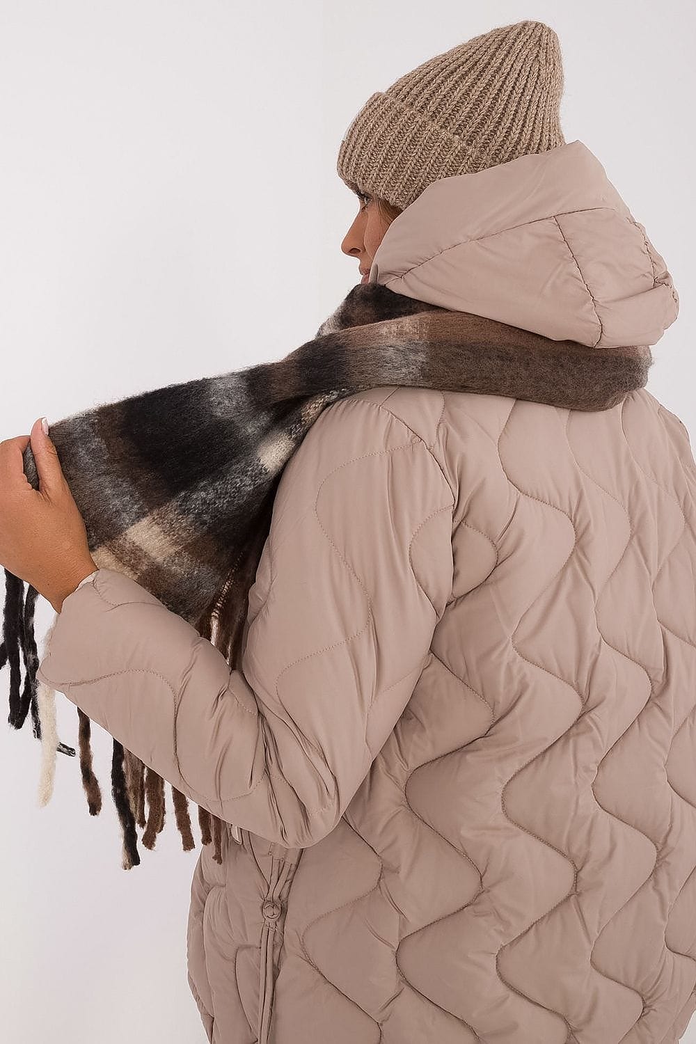 Women Check Pattern Scarf Tassels - ShalayeFashion