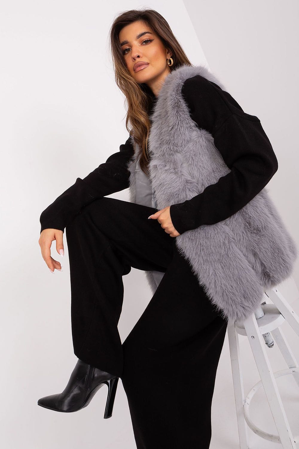 Women Fur Vest Sleeveless Pockets - ShalayeFashion