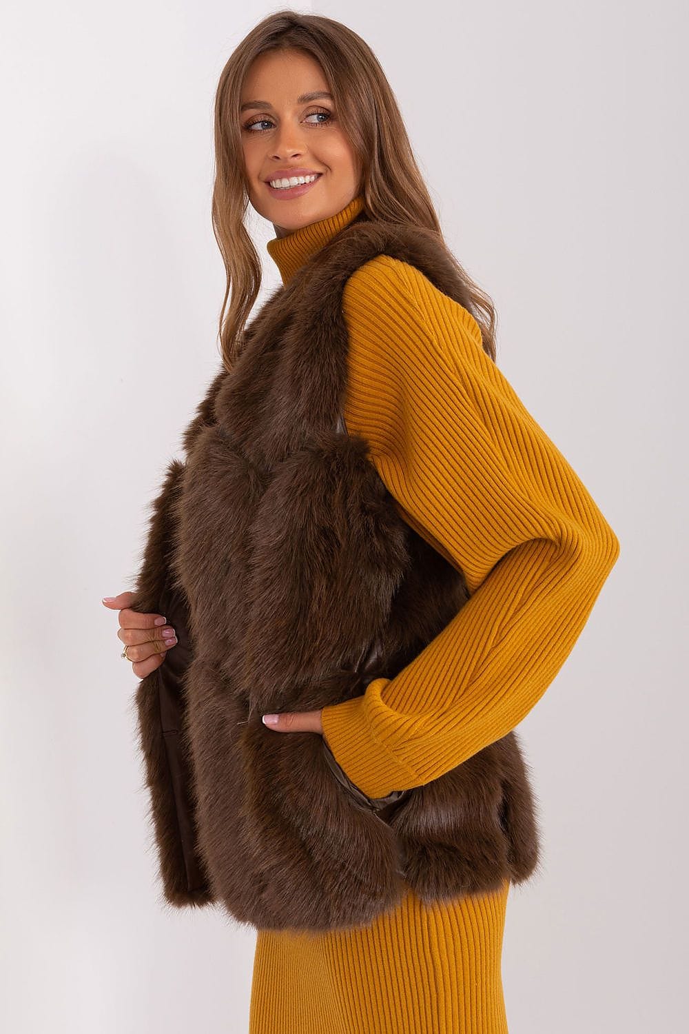 Women Fur Vest Sleeveless Pockets - ShalayeFashion