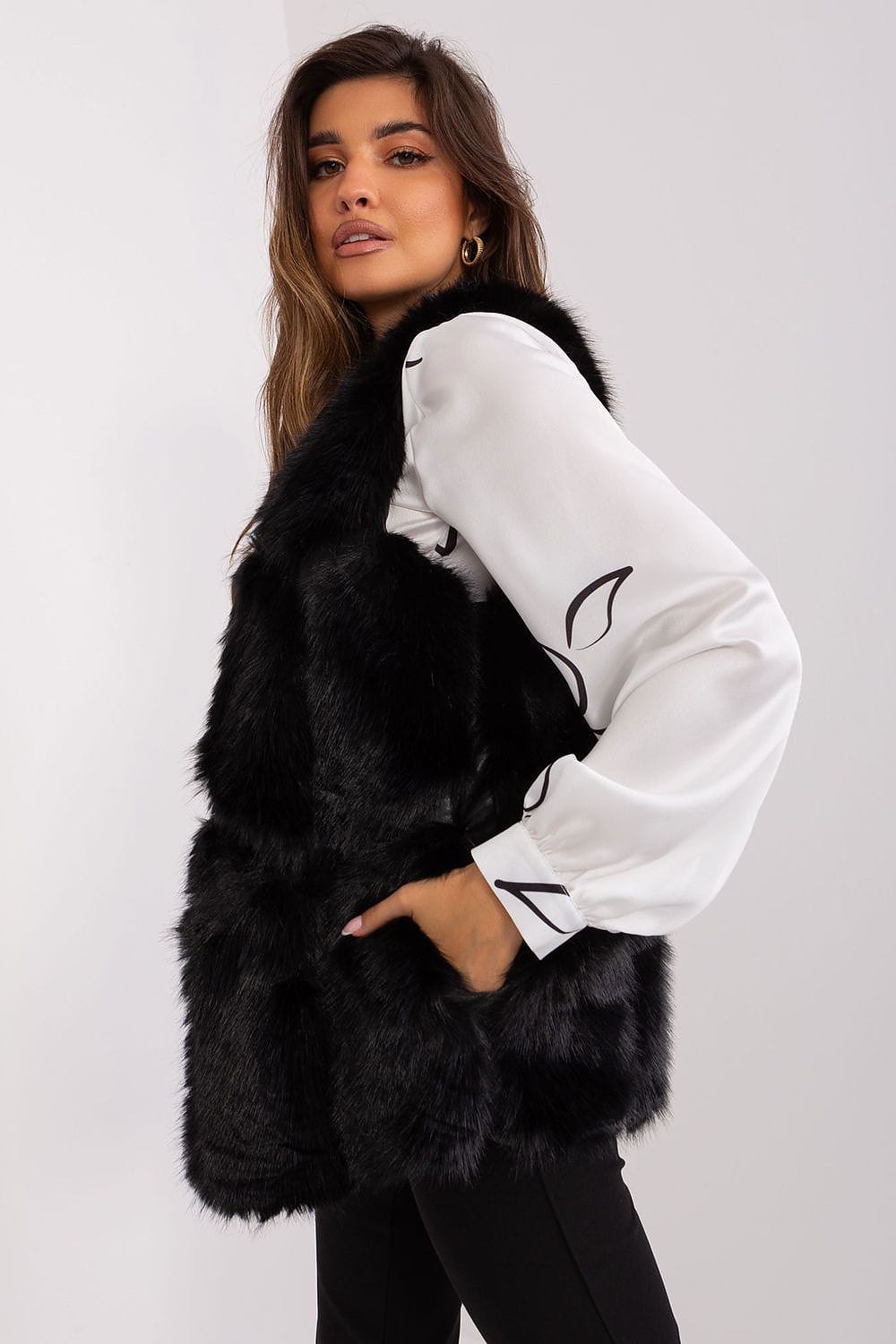 Women Fur Vest Sleeveless Pockets - ShalayeFashion