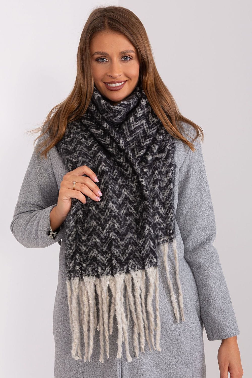 Women Geometric Scarf Tassels Long - ShalayeFashion