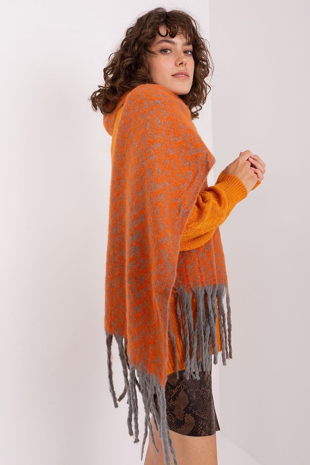 Women Geometric Scarf Tassels Long - ShalayeFashion