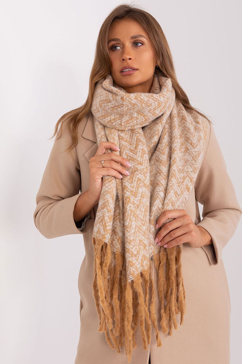 Women Geometric Scarf Tassels Long - ShalayeFashion