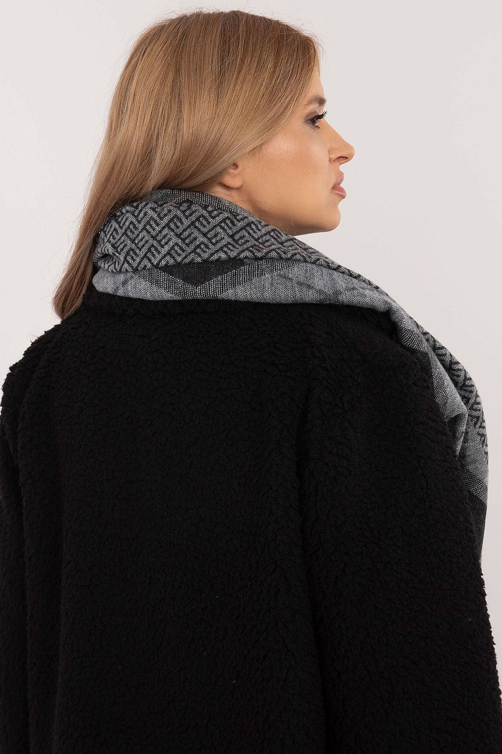 Women Geometric Scarf Viscose Large - ShalayeFashion