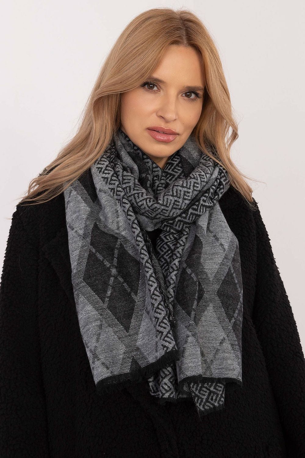 Women Geometric Scarf Viscose Large - ShalayeFashion
