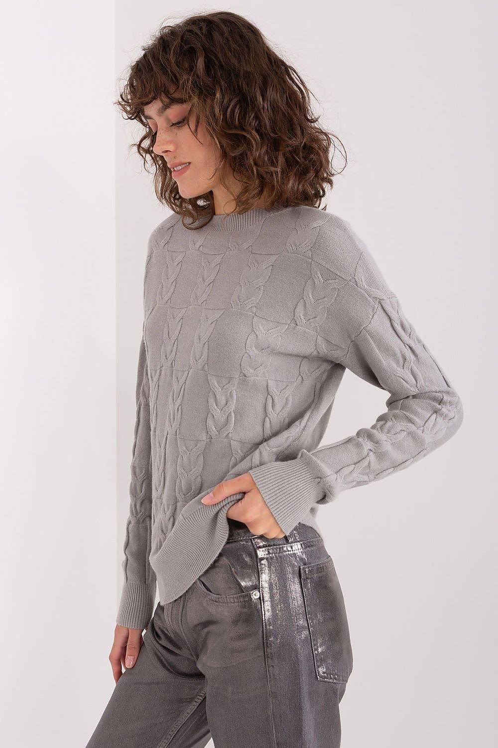 Women Long Sleeve Knitted Sweater - ShalayeFashion