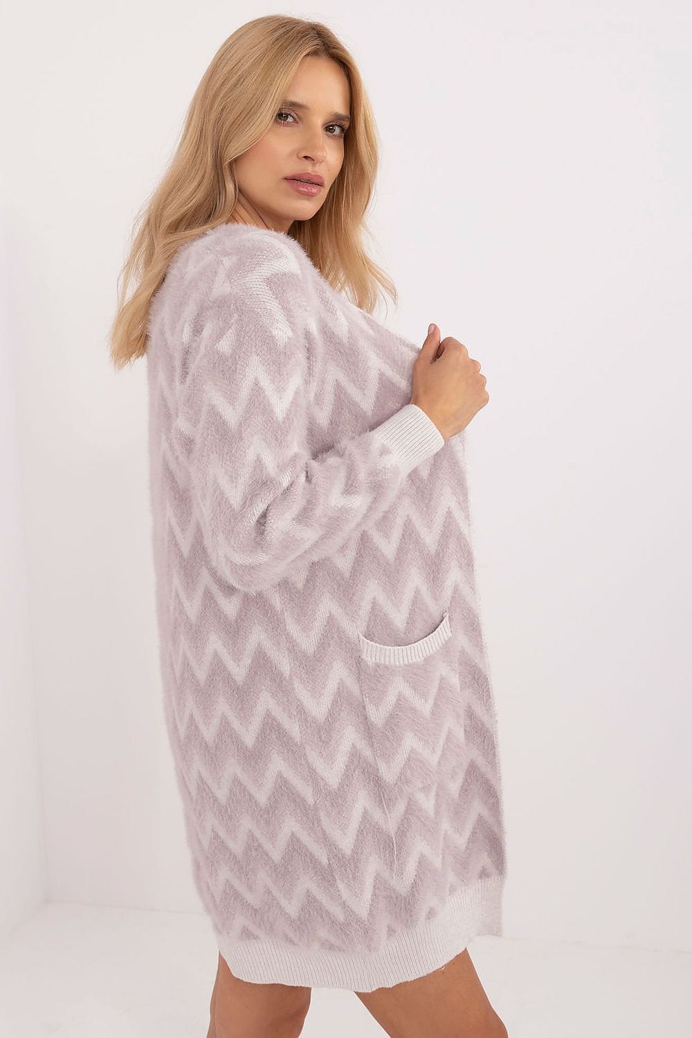 Women Long Sleeve Knitted Sweater - ShalayeFashion