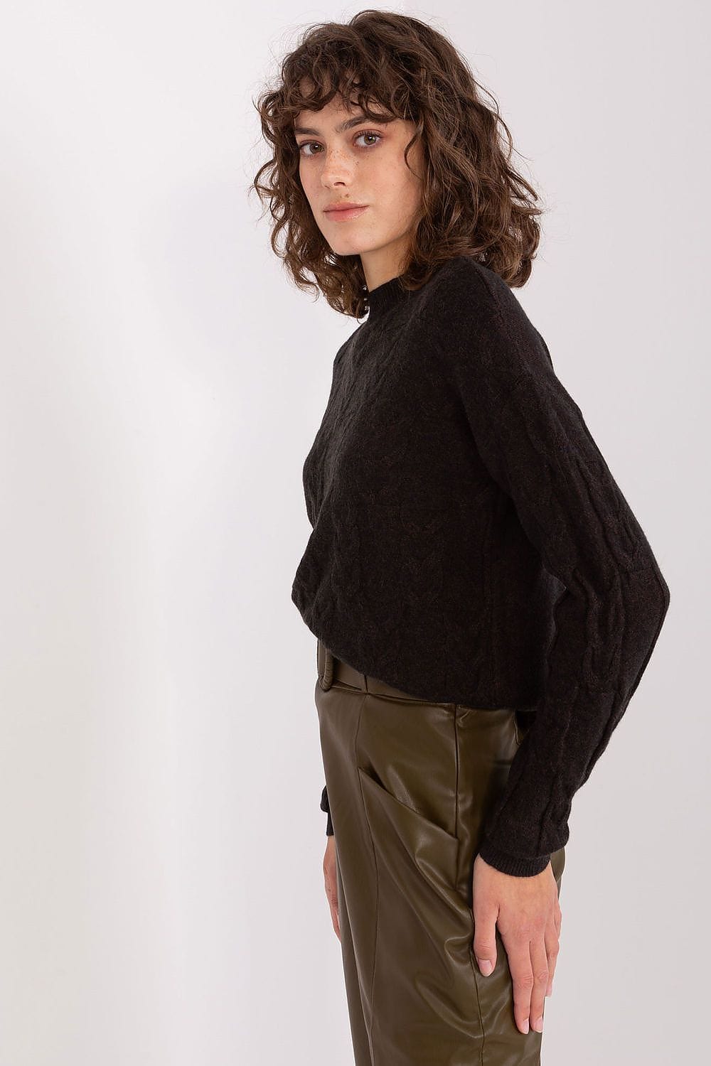 Women Long Sleeve Knitted Sweater - ShalayeFashion
