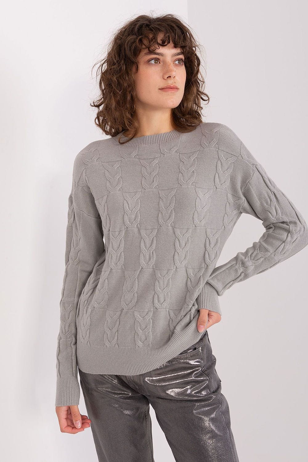 Women Long Sleeve Knitted Sweater - ShalayeFashion