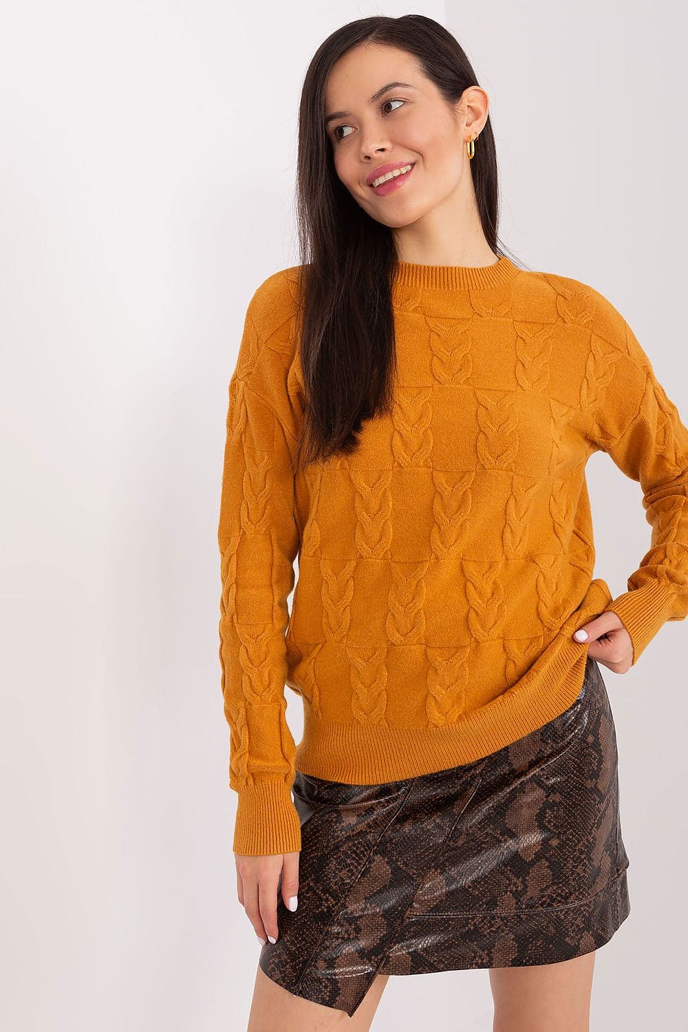 Women Long Sleeve Knitted Sweater - ShalayeFashion