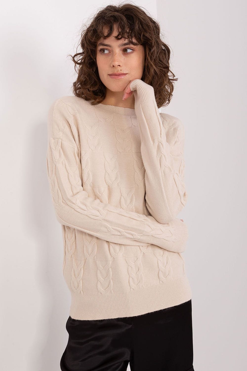 Women Long Sleeve Knitted Sweater - ShalayeFashion