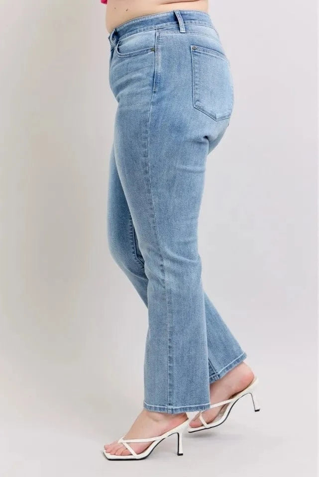 Women Plus Size High Waist Dad Jeans - ShalayeFashion