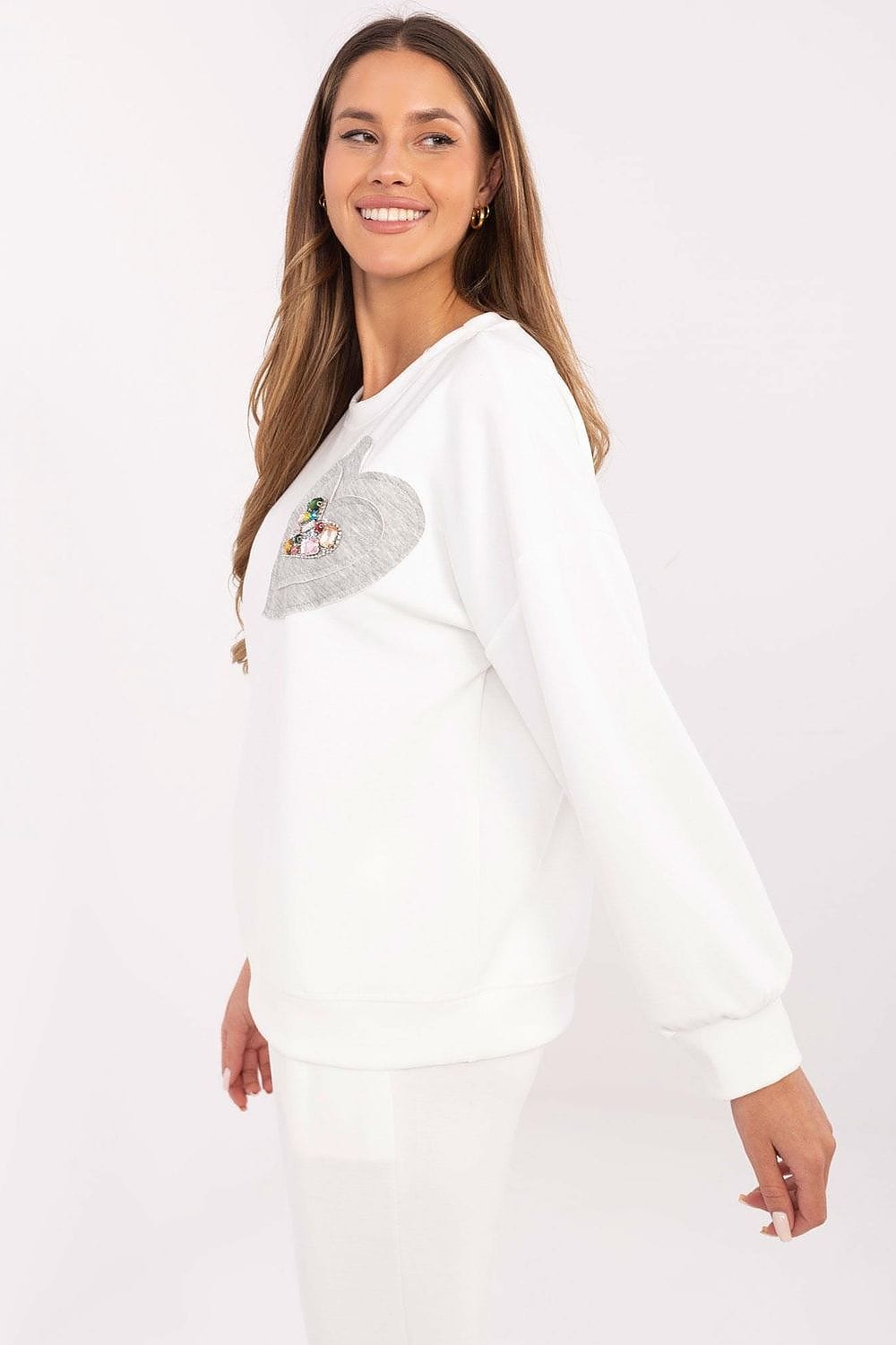 Women Pullover Heart Patch Zircons - ShalayeFashion