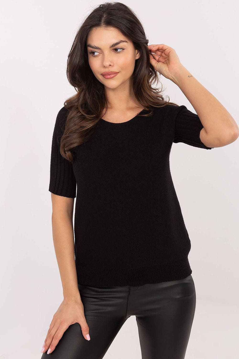Women Short Sleeve Sweater Round Neck - ShalayeFashion