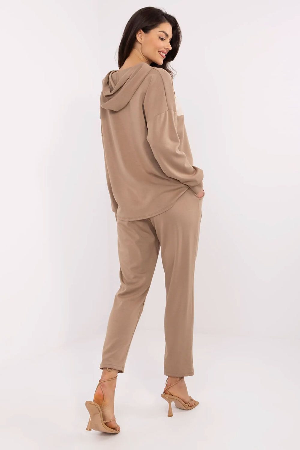 Women Tracksuit Set Heart Patches - ShalayeFashion