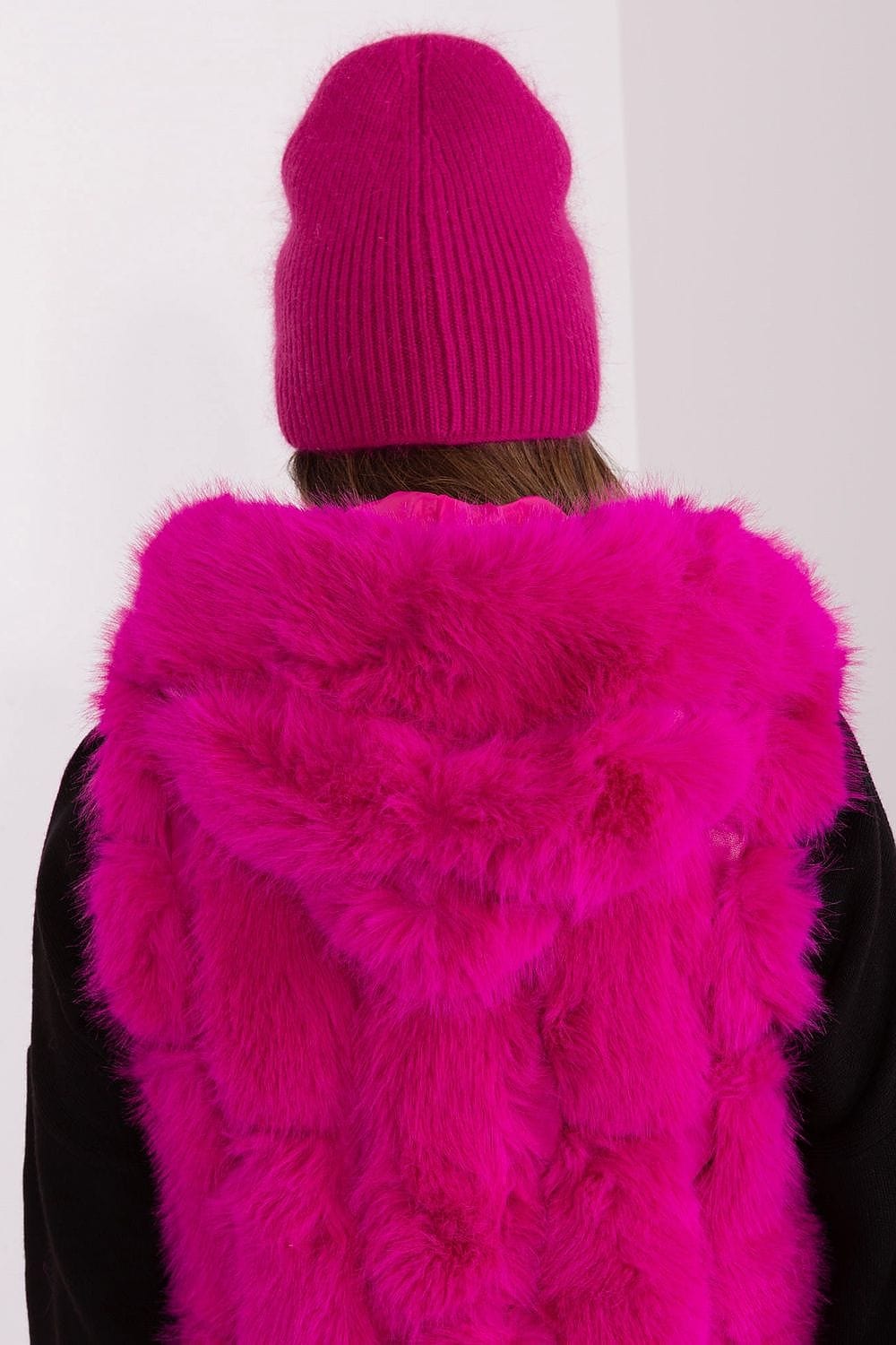 Women Winter Hat Braided Pattern - ShalayeFashion