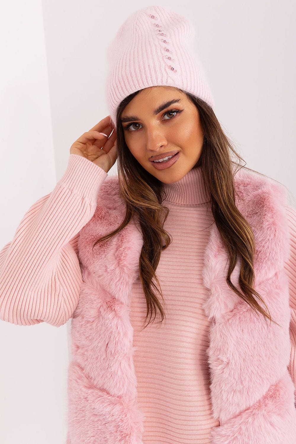 Women Winter Hat Braided Pattern - ShalayeFashion
