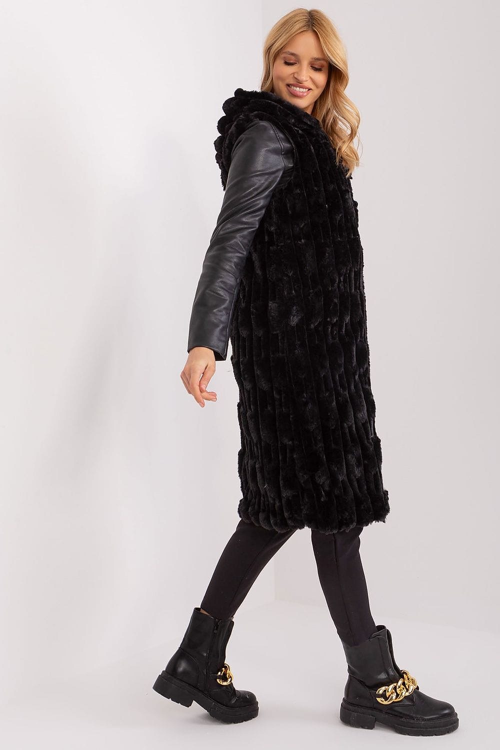 Women’s Casual Sleeveless Vest Gilet - ShalayeFashion