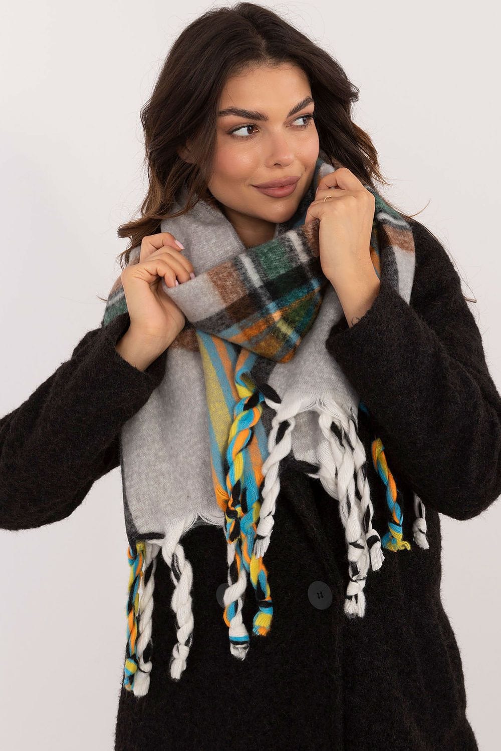 Women's Check Pattern Polyester Scarf Tassels 182cm - ShalayeFashion