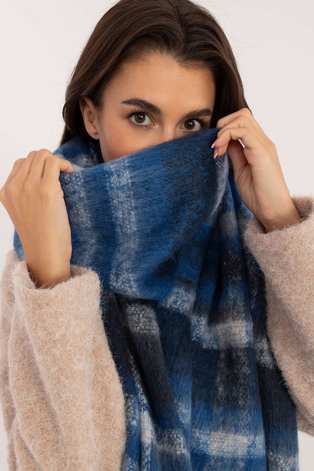 Women's Check Pattern Scarf Tassels Long - ShalayeFashion