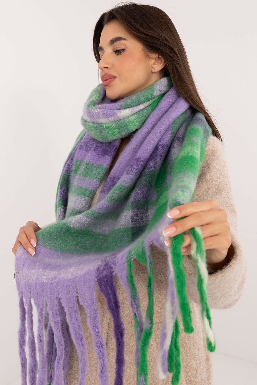 Women's Check Pattern Scarf Tassels Long - ShalayeFashion