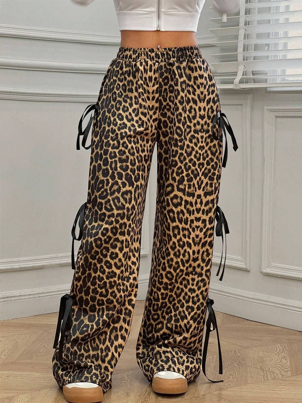 Women’s Elastic Waist Straight Pants - ShalayeFashion