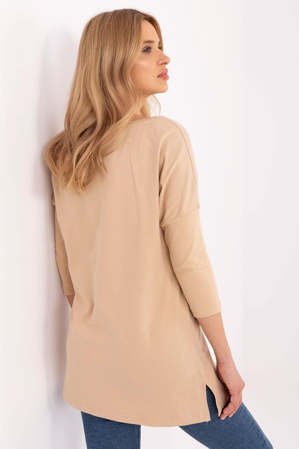 Women’s Extended Animal Motif Blouse - ShalayeFashion