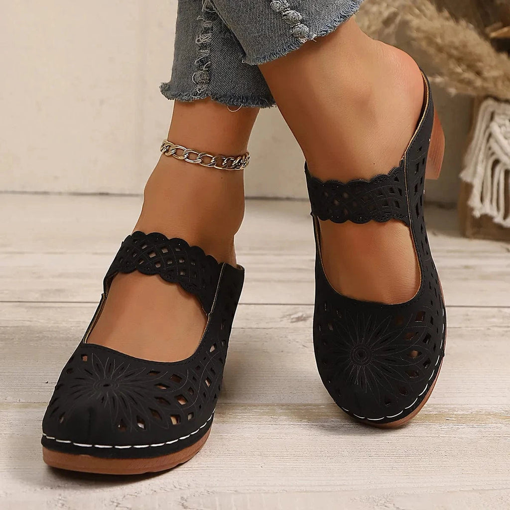 Women's Hollow Out Block Heels Sandals - ShalayeFashion