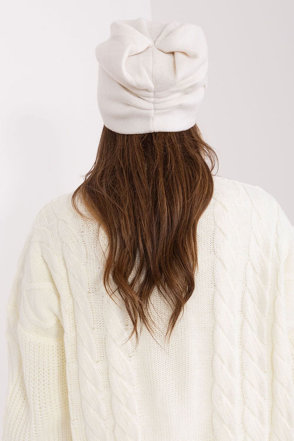 Women's Knit Winter Hat Applique - ShalayeFashion