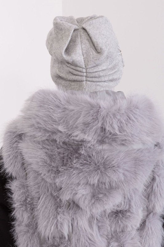 Women's Knit Winter Hat Applique - ShalayeFashion