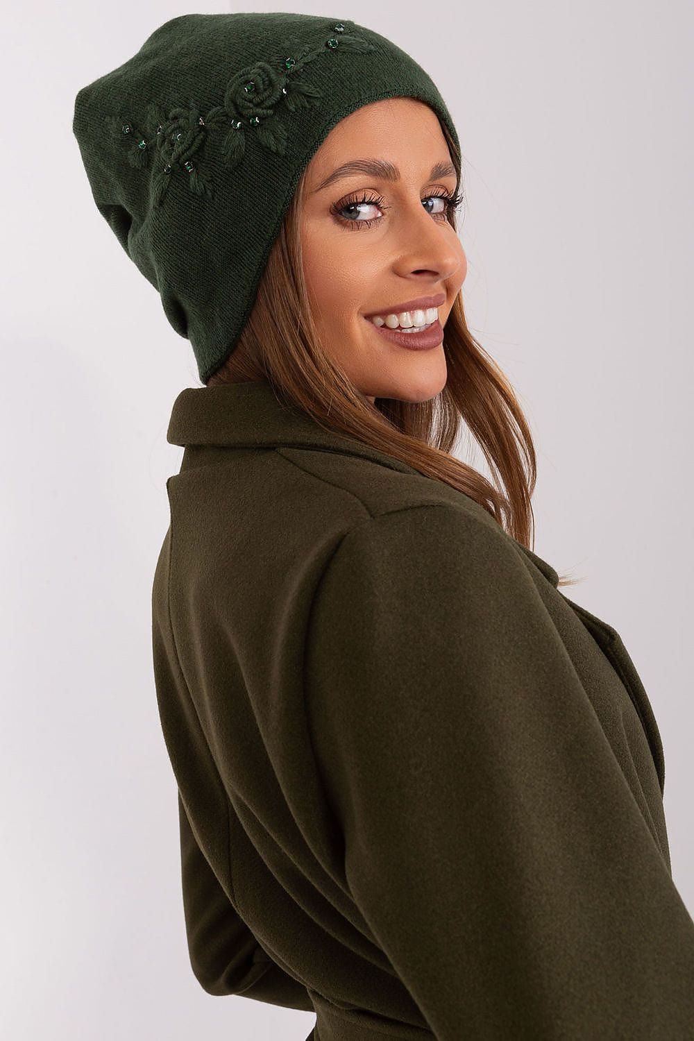 Women's Knit Winter Hat Applique - ShalayeFashion