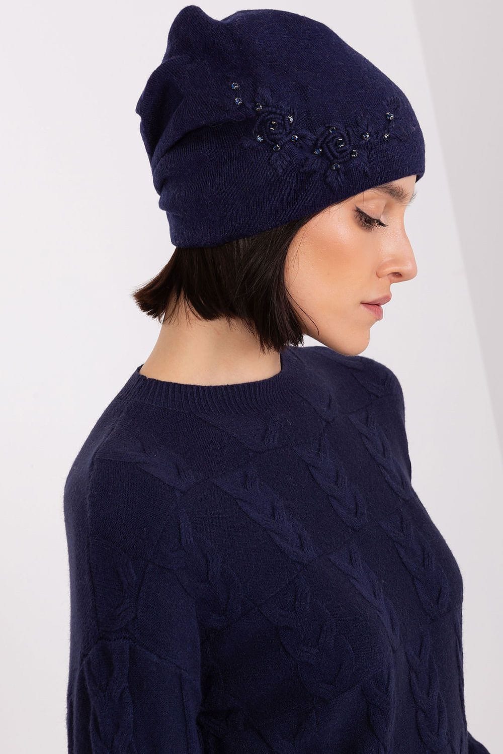 Women's Knit Winter Hat Applique - ShalayeFashion