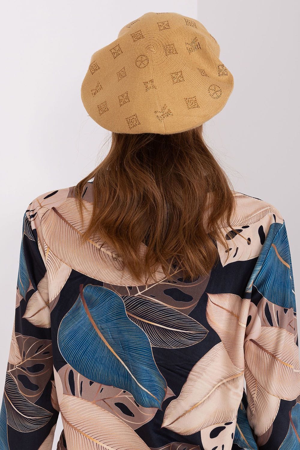Women's Knitted Rhinestone Beret - ShalayeFashion