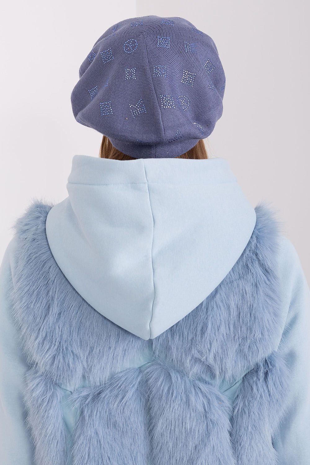 Women's Knitted Rhinestone Beret - ShalayeFashion