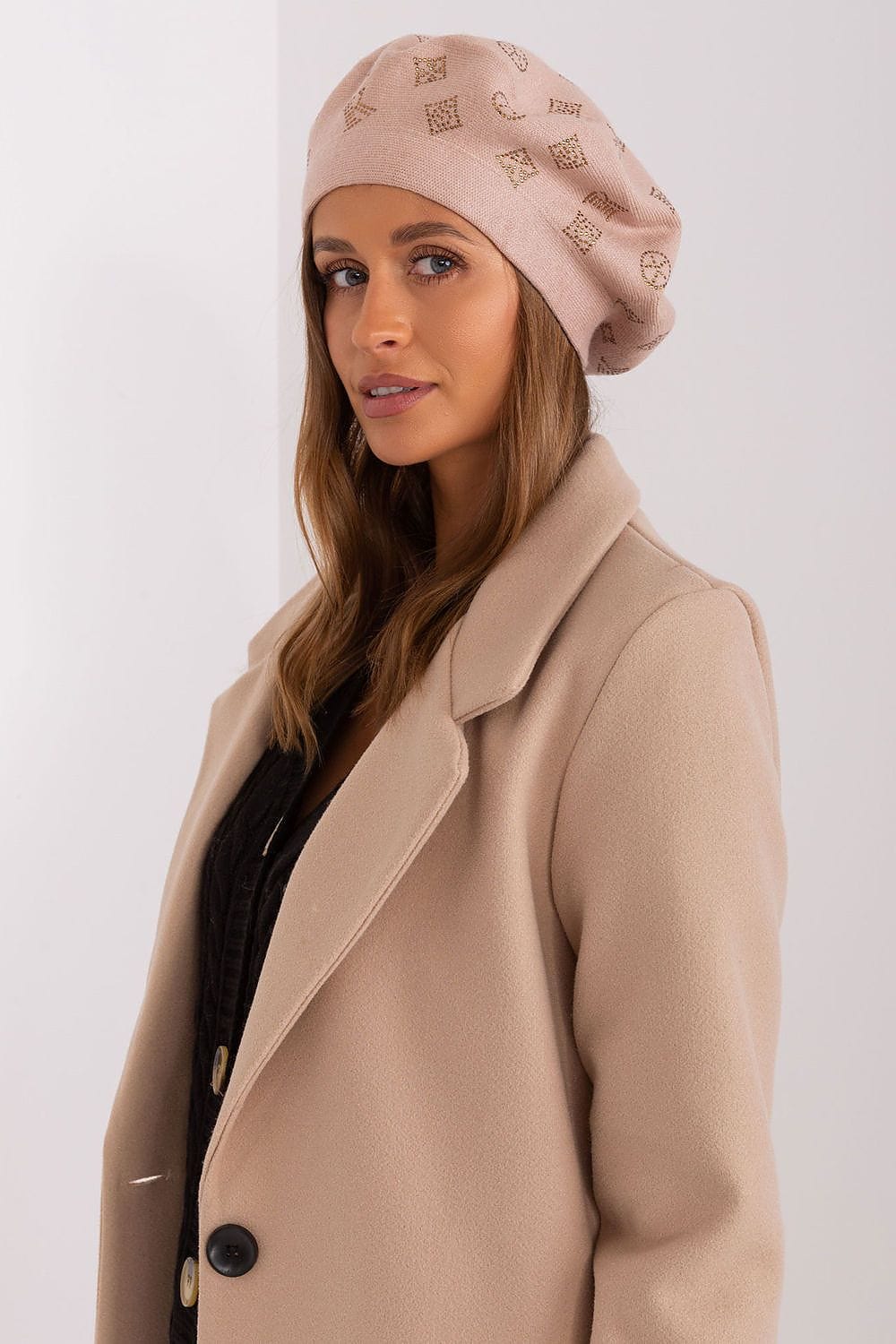 Women's Knitted Rhinestone Beret - ShalayeFashion