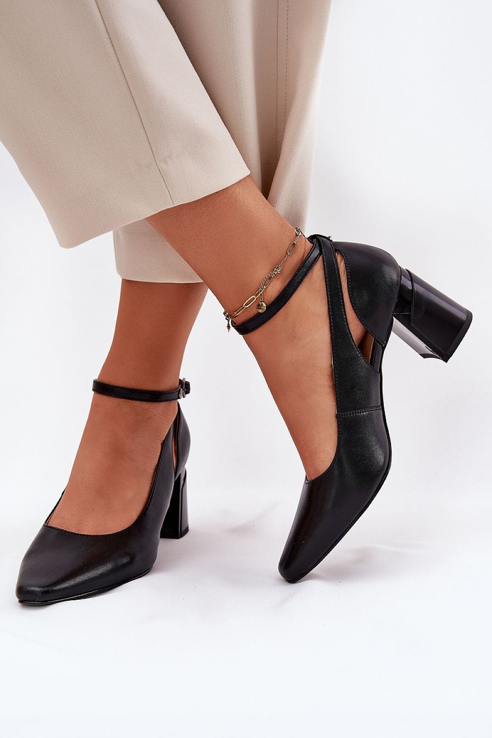 Women's Natural Leather Block Heel Pumps - ShalayeFashion