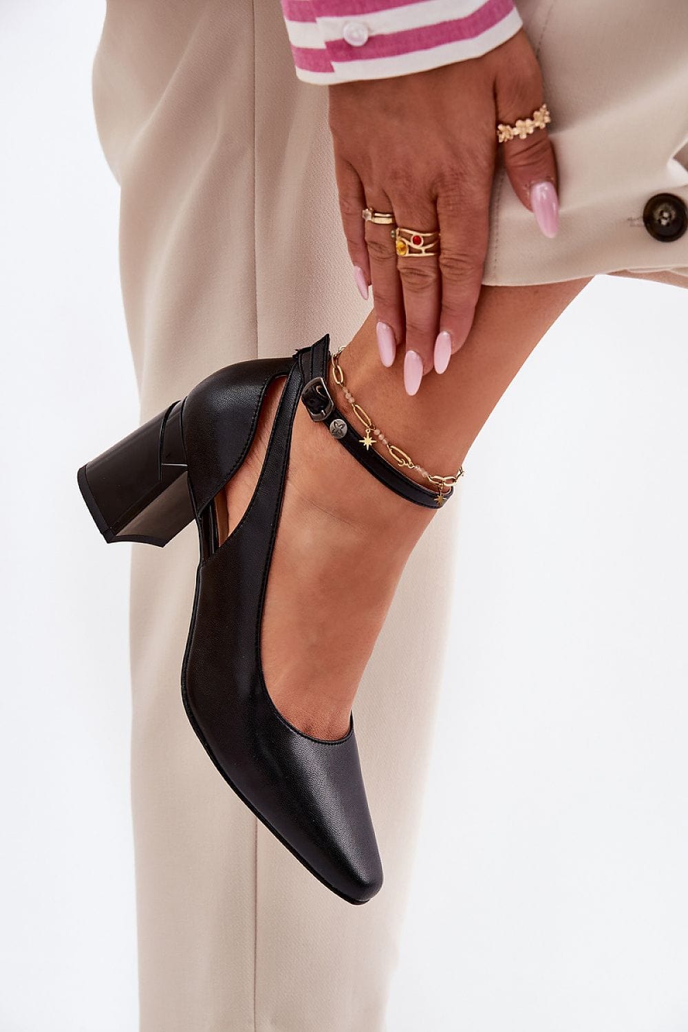 Women's Natural Leather Block Heel Pumps - ShalayeFashion