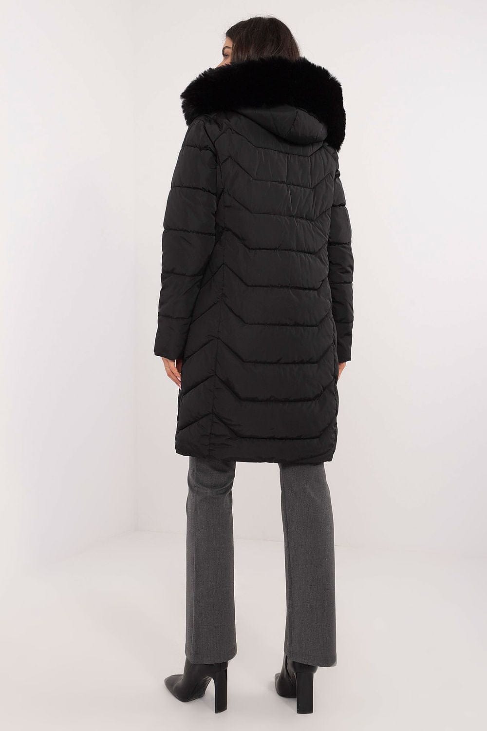 Women’s Quilted Urban Down Jacket - ShalayeFashion