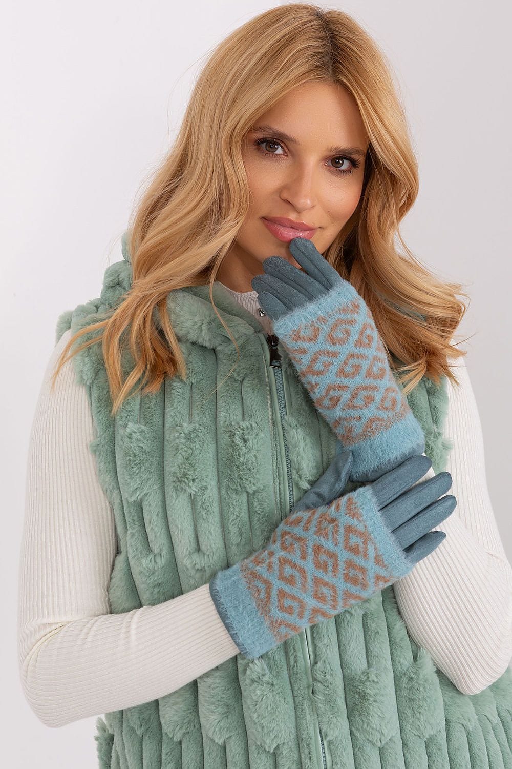 Women's Removable Insulation Touchscreen Gloves - ShalayeFashion