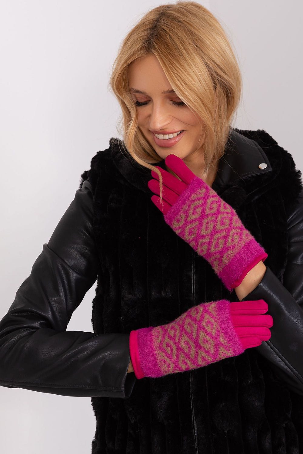 Women's Removable Insulation Touchscreen Gloves - ShalayeFashion