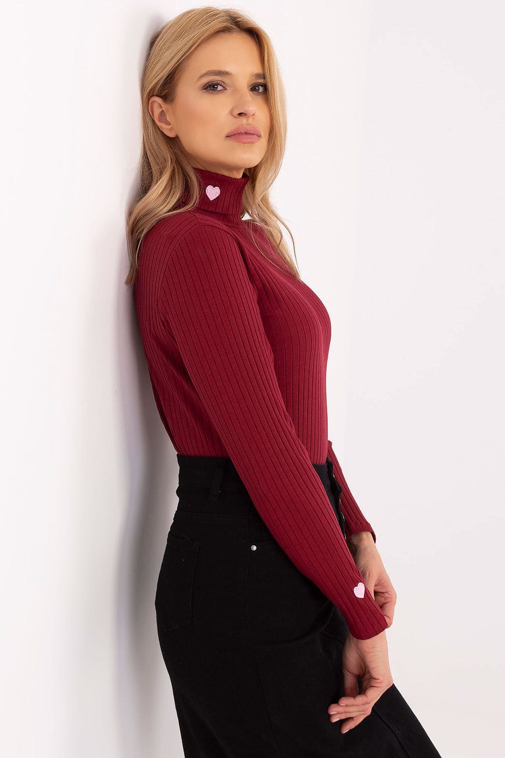 Women’s Ribbed Turtleneck Heart Sweater - ShalayeFashion