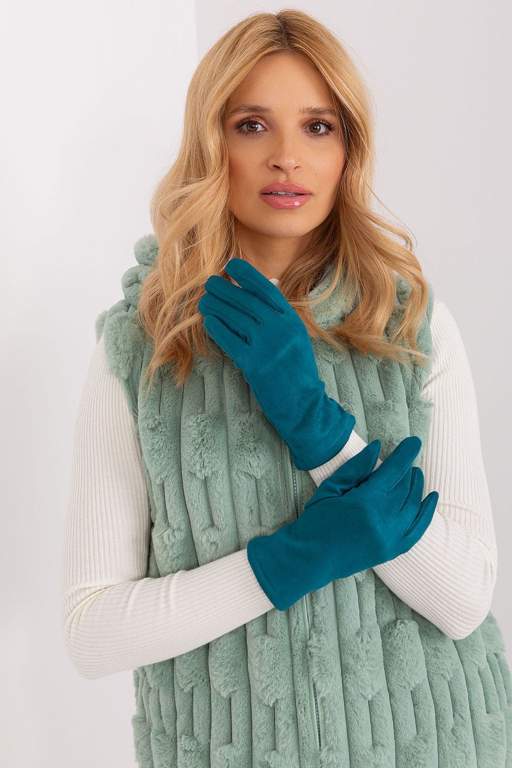 Women's Smooth Insulated Touchscreen Gloves - ShalayeFashion