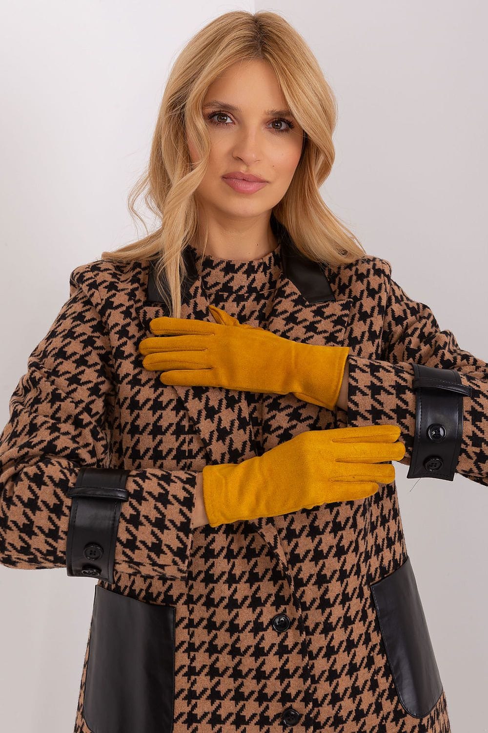 Women's Smooth Insulated Touchscreen Gloves - ShalayeFashion