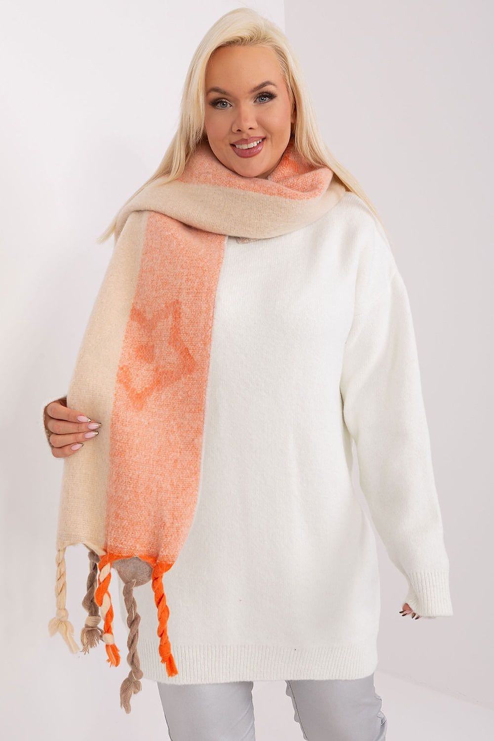 Women's Striped Pattern Scarf Tassels - ShalayeFashion