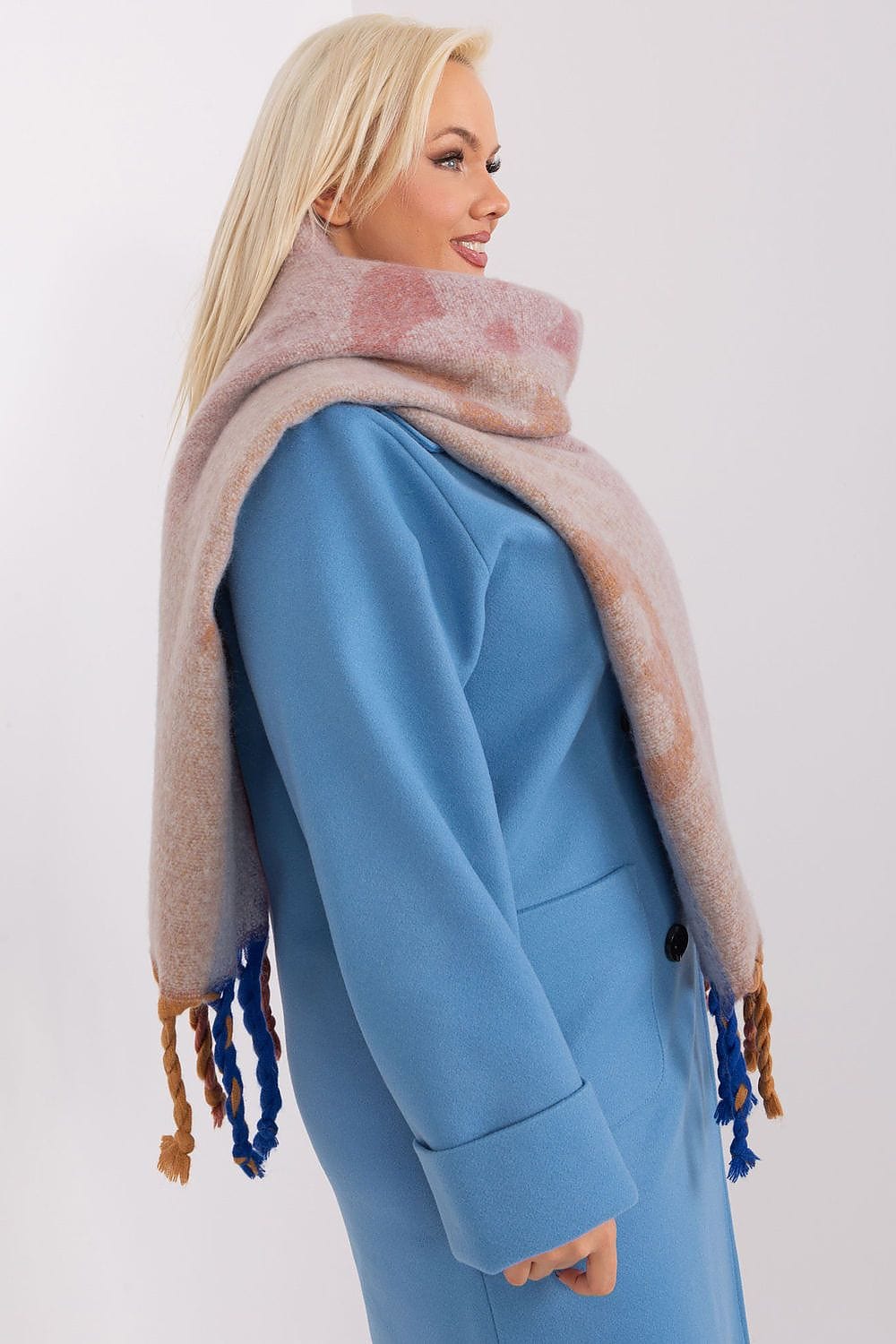 Women's Striped Pattern Scarf Tassels - ShalayeFashion