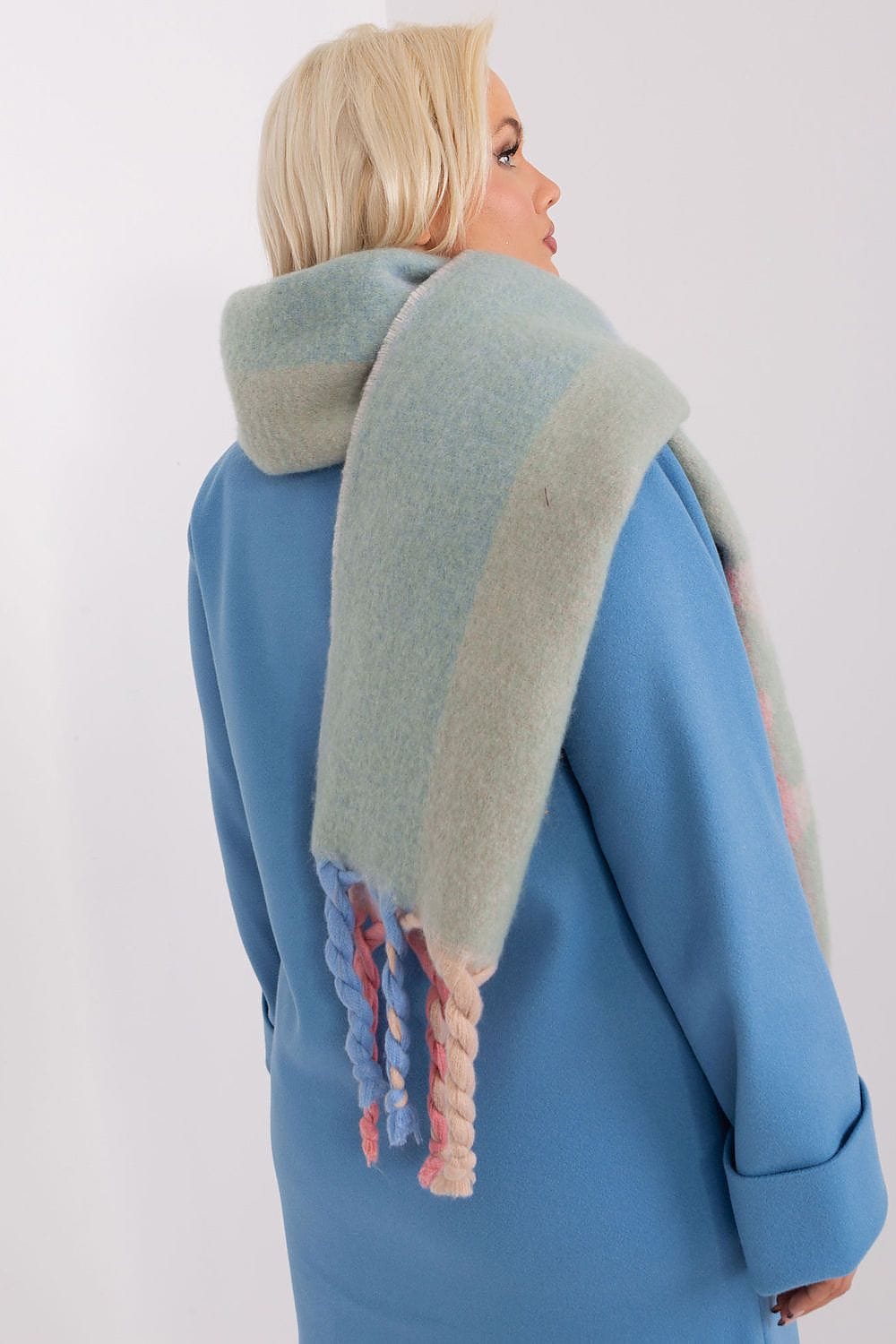 Women's Striped Pattern Scarf Tassels - ShalayeFashion