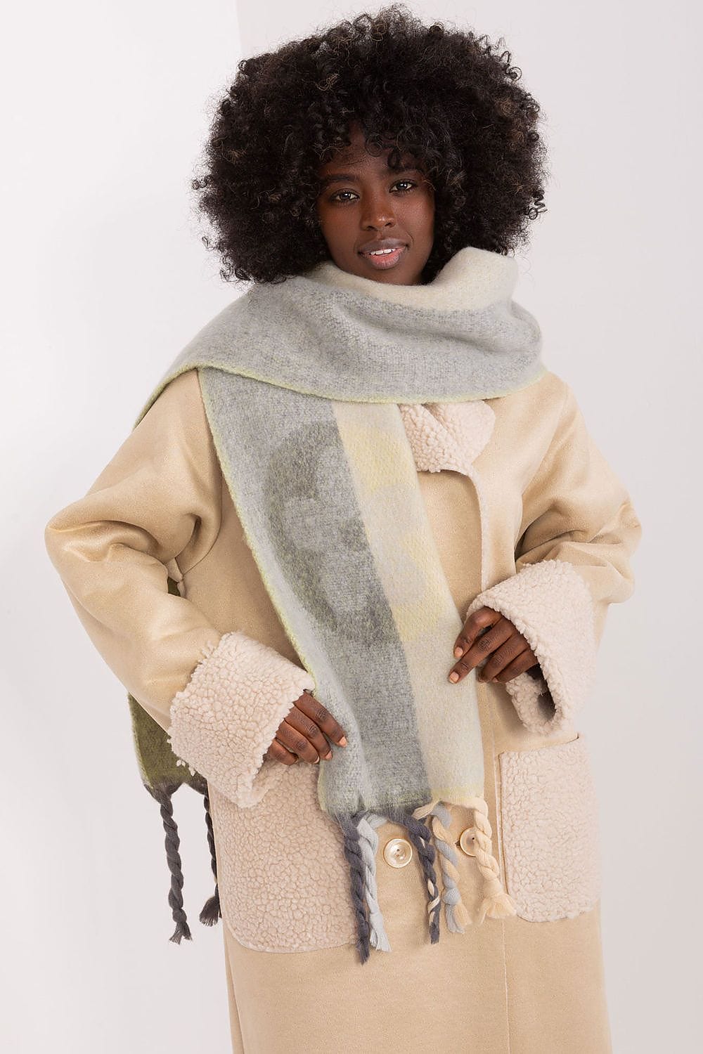 Women's Striped Pattern Scarf Tassels - ShalayeFashion